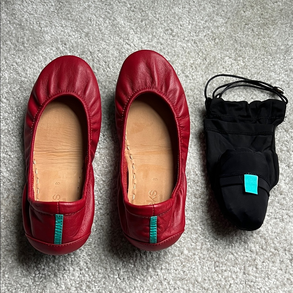 Tieks Size 8 Cardinal Red